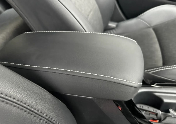 Toyota Corolla cena 111900 przebieg: 11260, rok produkcji 2022 z Łomianki małe 379